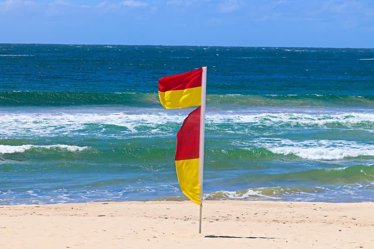 Surf Life Saving First Aid: Preventing and Treating Common Surfing Injuries - Featured blog post image for LFA First Response