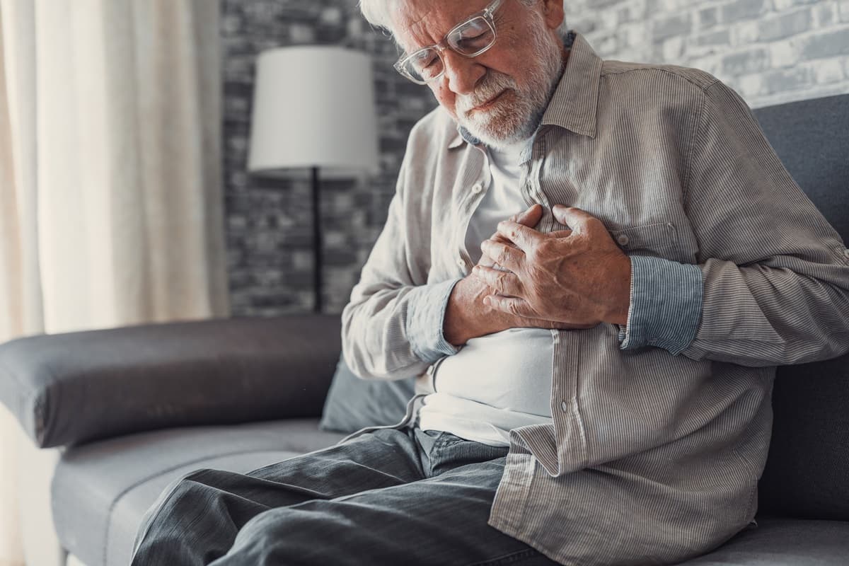 Symptoms of Sudden Cardiac Arrest - Featured blog post image for LFA First Response
